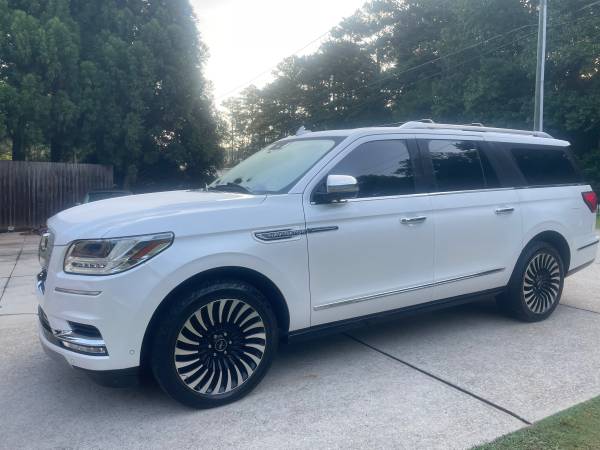 2019 Lincoln Navigator L Black Label 4dr 4x4 Automatic — photo 11