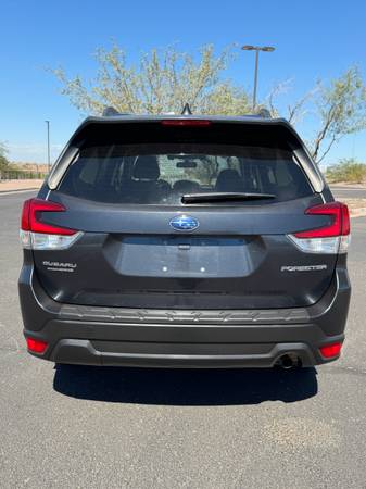 2019 Subaru Forrester — photo 2