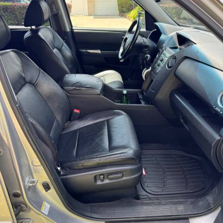 2010 Honda Pilot EX 4dr Front-wheel Drive Automatic — photo 12