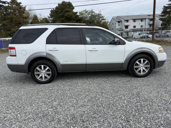 2008 Ford Taurus X SEL 4dr All-wheel Drive Automatic — photo 5
