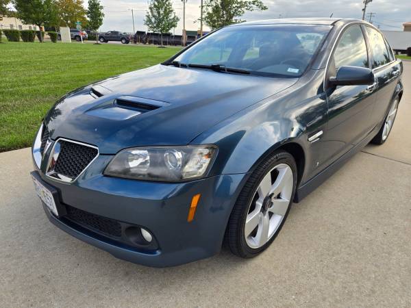 2009 Pontiac G8 Gt — photo 10