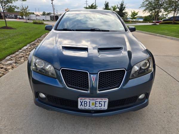 2009 Pontiac G8 Gt — photo 9