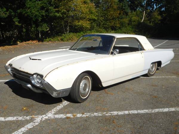 1961 Ford Thunderbird Hardtop — photo 8
