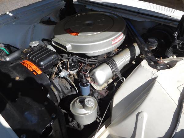 1961 Ford Thunderbird Hardtop — photo 10