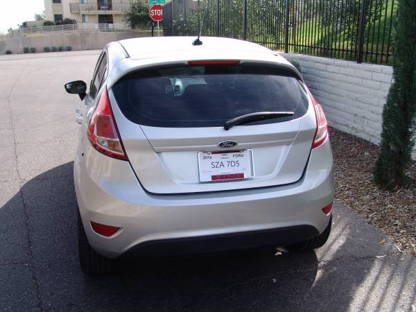 2016 Ford Fiesta S 4dr Sedan Automatic — photo 8