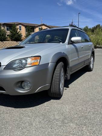 2005 Subaru Outback 2.5 XT Limited — photo 3