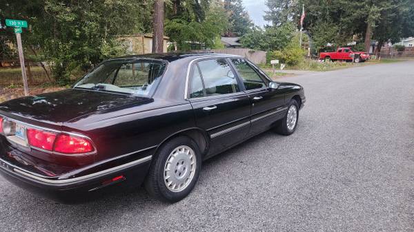 1999 Buick Lesabre Custom 4dr Sedan Automatic — photo 2
