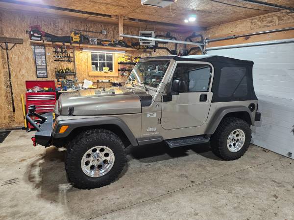 2006 Jeep Wrangler X 2dr 4x4 Manual — photo 2
