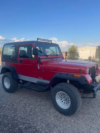 1995 Jeep Wrangler SE 2dr 4WD SUV — photo 1