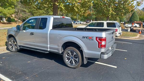 2019 Ford F-150 XL — photo 2
