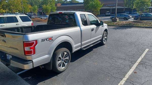 2019 Ford F-150 XL — photo 6