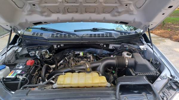 2019 Ford F-150 XL — photo 9