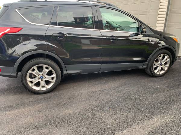 2013 Ford Escape SEL 4dr 4x4 Automatic — photo 2