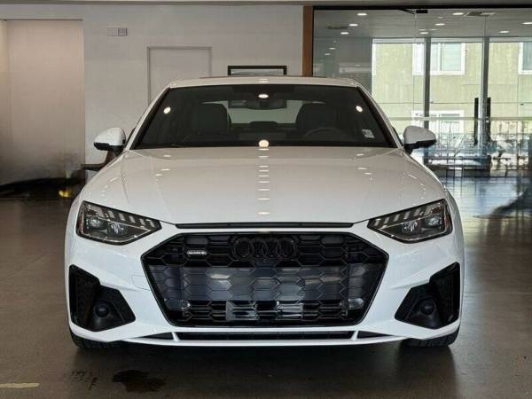 2023 Audi A4 Line — photo 3
