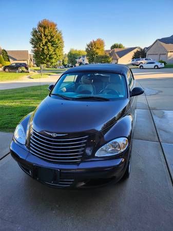 2005 Chrysler PT Cruiser GT 2dr Convertible Manual — photo 11