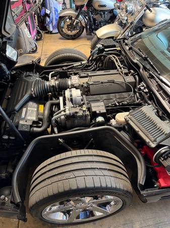 1994 Chevrolet Corvette ZR1 2dr Hatchback — photo 8