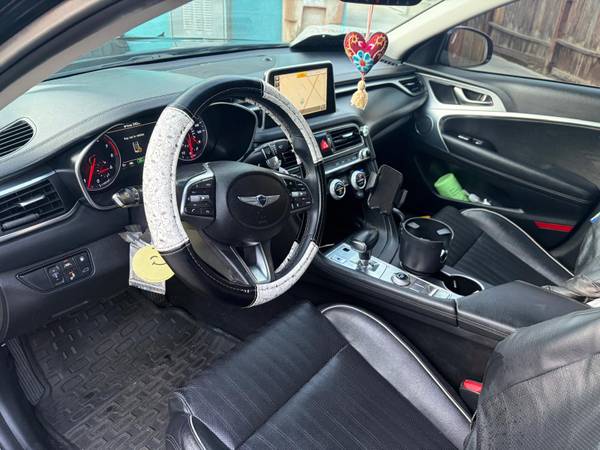 2020 Genesis G70 3.3T 4dr All-Wheel Drive Automatic — photo 11