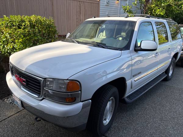 2004 GMC Yukon XL 1500 SLT 4x4 Automatic — photo 11