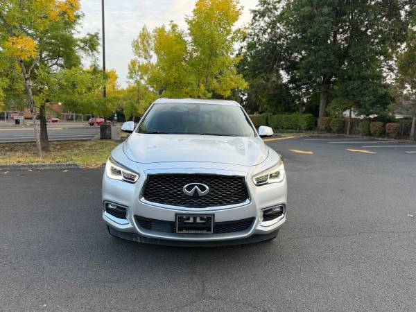2019 Infiniti Qx60 PURE — photo 2