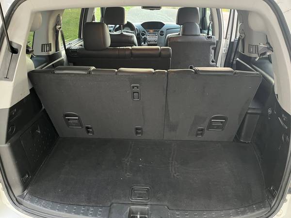 2013 Honda Pilot Touring 4dr Front-wheel Drive Automatic — photo 8