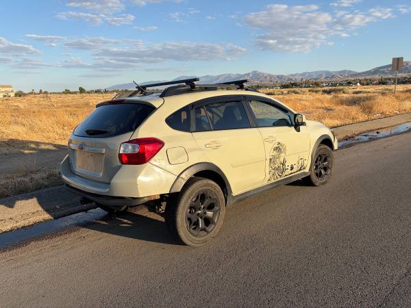 2014 Subaru XV Crosstrek 2.0i Premium 4dr All-wheel Drive CVT — photo 2