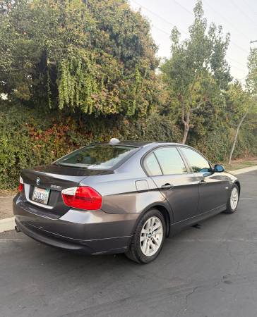 2006 BMW 325i — photo 11