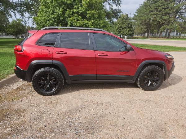 2014 Jeep Cherokee Trailhawk — photo 5