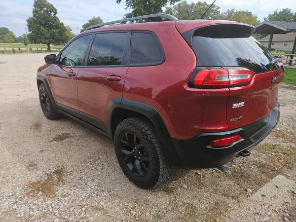 2014 Jeep Cherokee Trailhawk — photo 3
