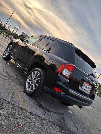 2017 Jeep Compass Sport — photo 9
