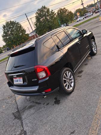 2017 Jeep Compass Sport — photo 10