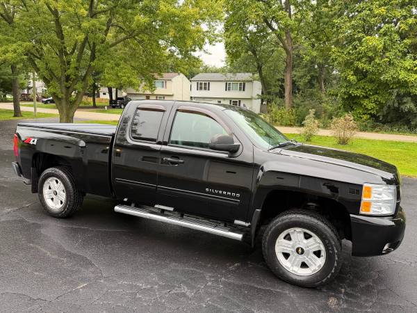 2012 Chevrolet Silverado 1500 LTZ — photo 1