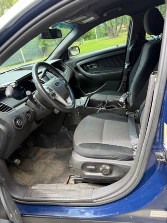 2013 Ford Taurus SHO 4dr All-wheel Drive Sedan Automatic — photo 9
