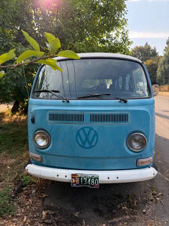 1972 Volkswagen Bus — photo 3