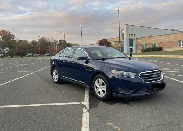 2016 Ford Sedan Police Interceptor Base All-wheel Drive Automatic — photo 7