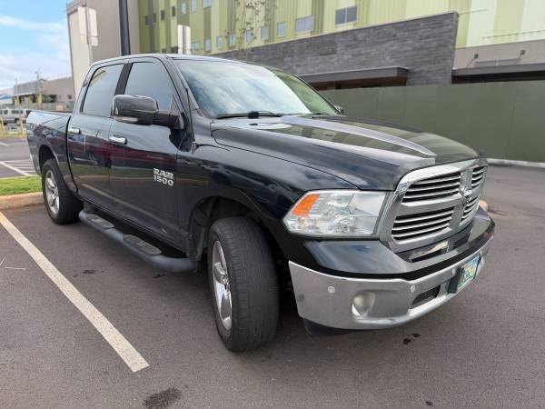 2016 RAM 1500 SLT 4x4 Quad Cab 140 in. WB Automatic — photo 2