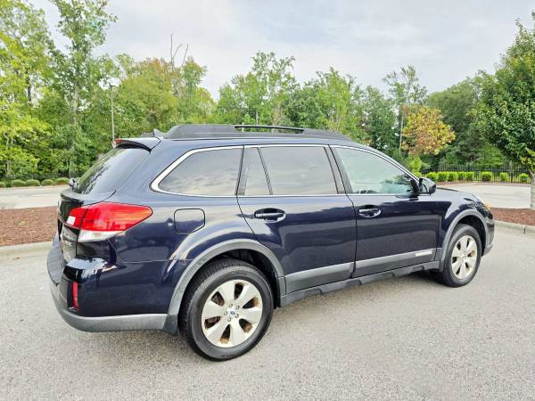 2012 Subaru Outback 3.6R Limited 4dr All-wheel Drive Automatic — photo 4