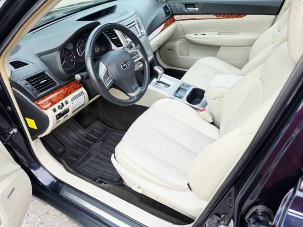 2012 Subaru Outback 3.6R Limited 4dr All-wheel Drive Automatic — photo 9