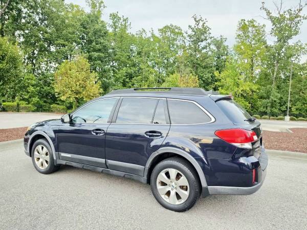 2012 Subaru Outback 3.6R Limited 4dr All-wheel Drive Automatic — photo 7