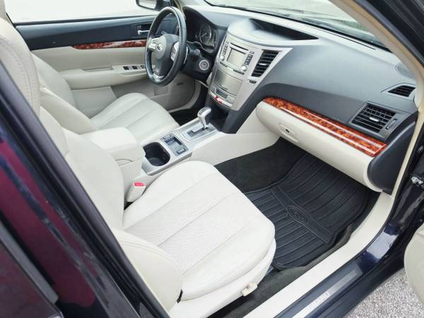 2012 Subaru Outback 3.6R Limited 4dr All-wheel Drive Automatic — photo 11