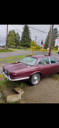 2000 Jaguar XJ8 L 4dr Sedan Automatic — photo 9