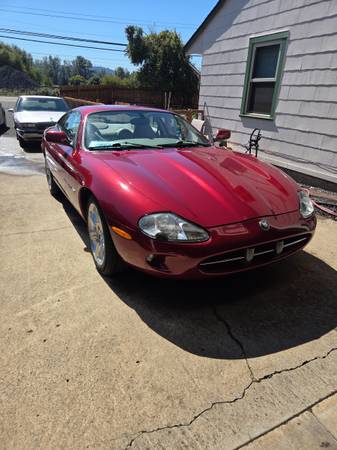 2000 Jaguar XJ8 L 4dr Sedan Automatic — photo 1