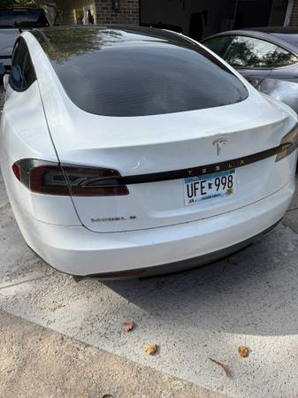 2013 Tesla Model S Base 4dr Sedan Automatic — photo 7