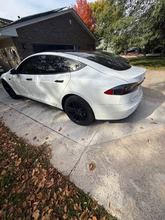 2013 Tesla Model S Base 4dr Sedan Automatic — photo 6