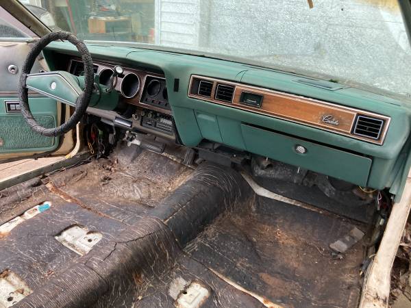 1979 Chrysler Cordoba Top — photo 6