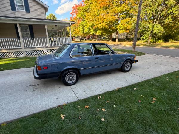 1979 BMW 320i — photo 3