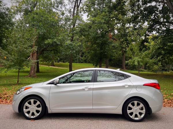 2013 Hyundai Elantra SE 2dr Coupe Manual — photo 7
