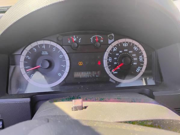 2011 Ford Escape Limited 4dr Front-wheel Drive Automatic — photo 10