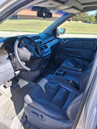 2007 Honda Odyssey EX-L Passenger Van Automatic — photo 9