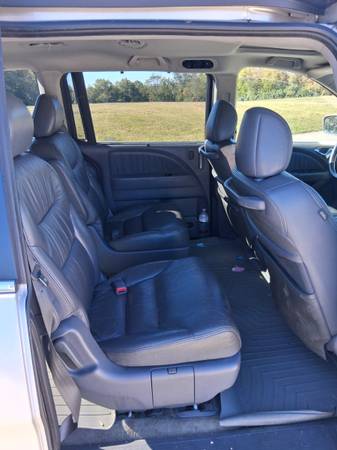 2007 Honda Odyssey EX-L Passenger Van Automatic — photo 10