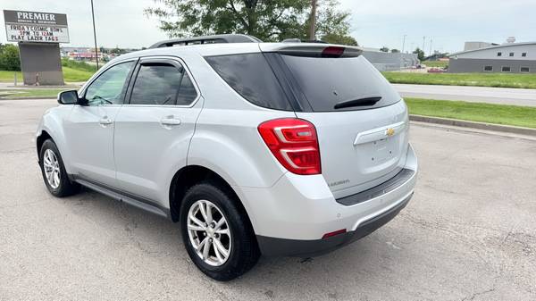2017 Chevrolet Equinox LT Front-wheel Drive Automatic — photo 4